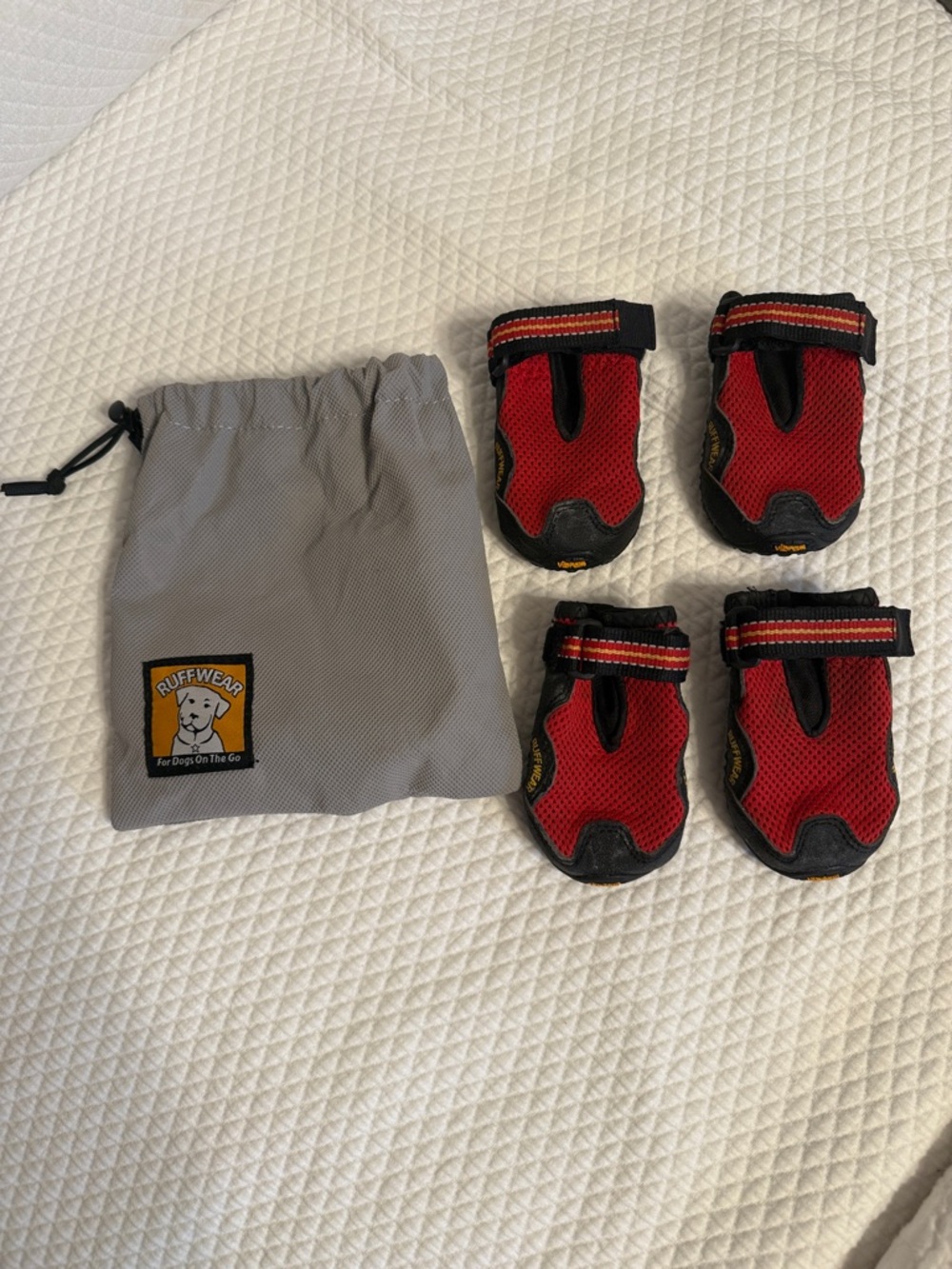Ruffwear Dog Boots size Medium